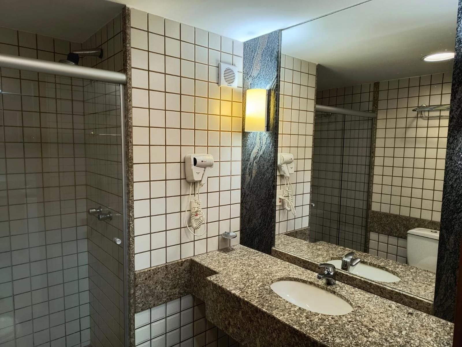 Grand Mercure Flat Particular Com Varanda, Garagem E Wi-fi Hotel 4*