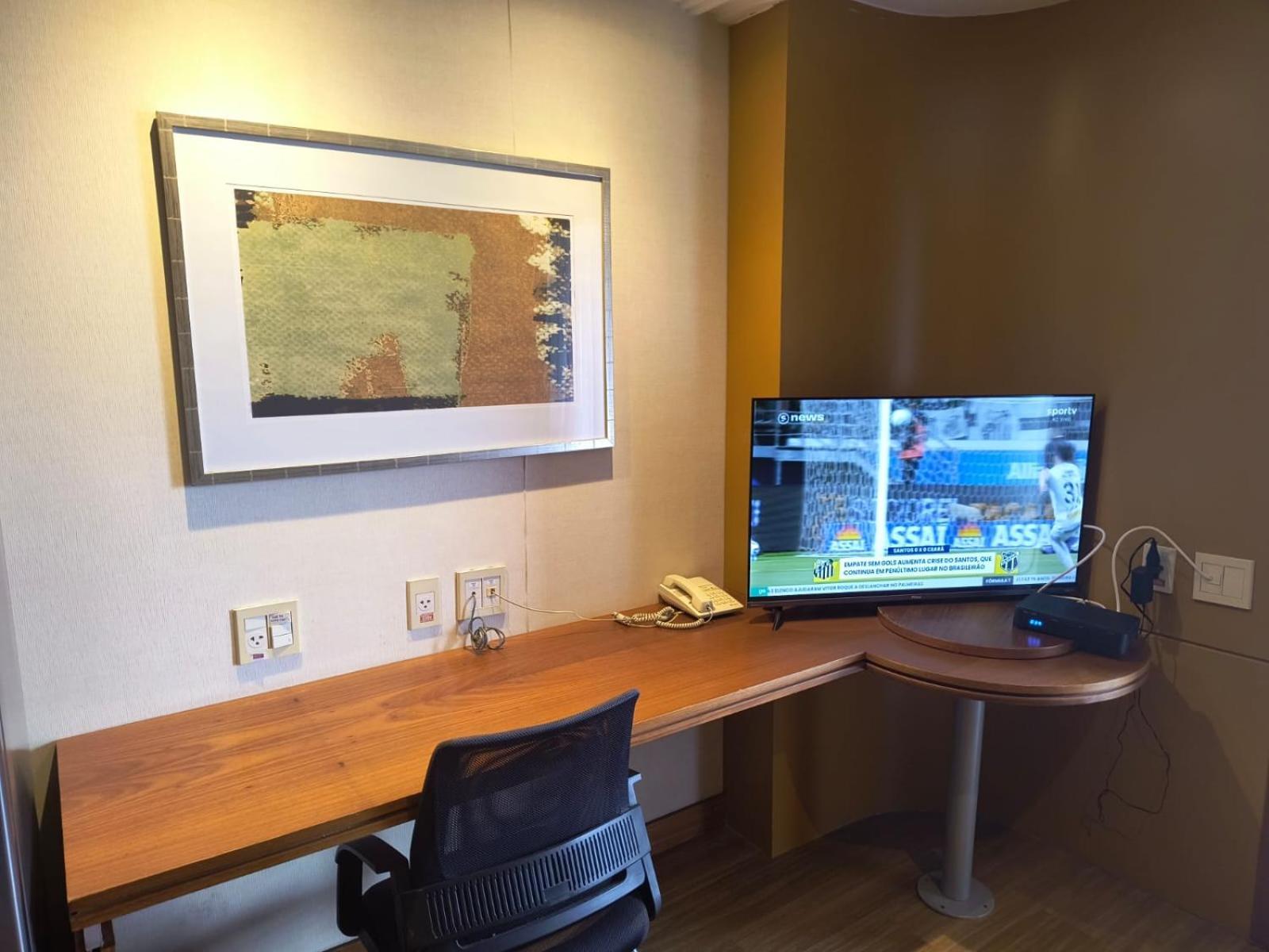 Grand Mercure Flat Particular Com Varanda, Garagem E Wi-fi Brasília