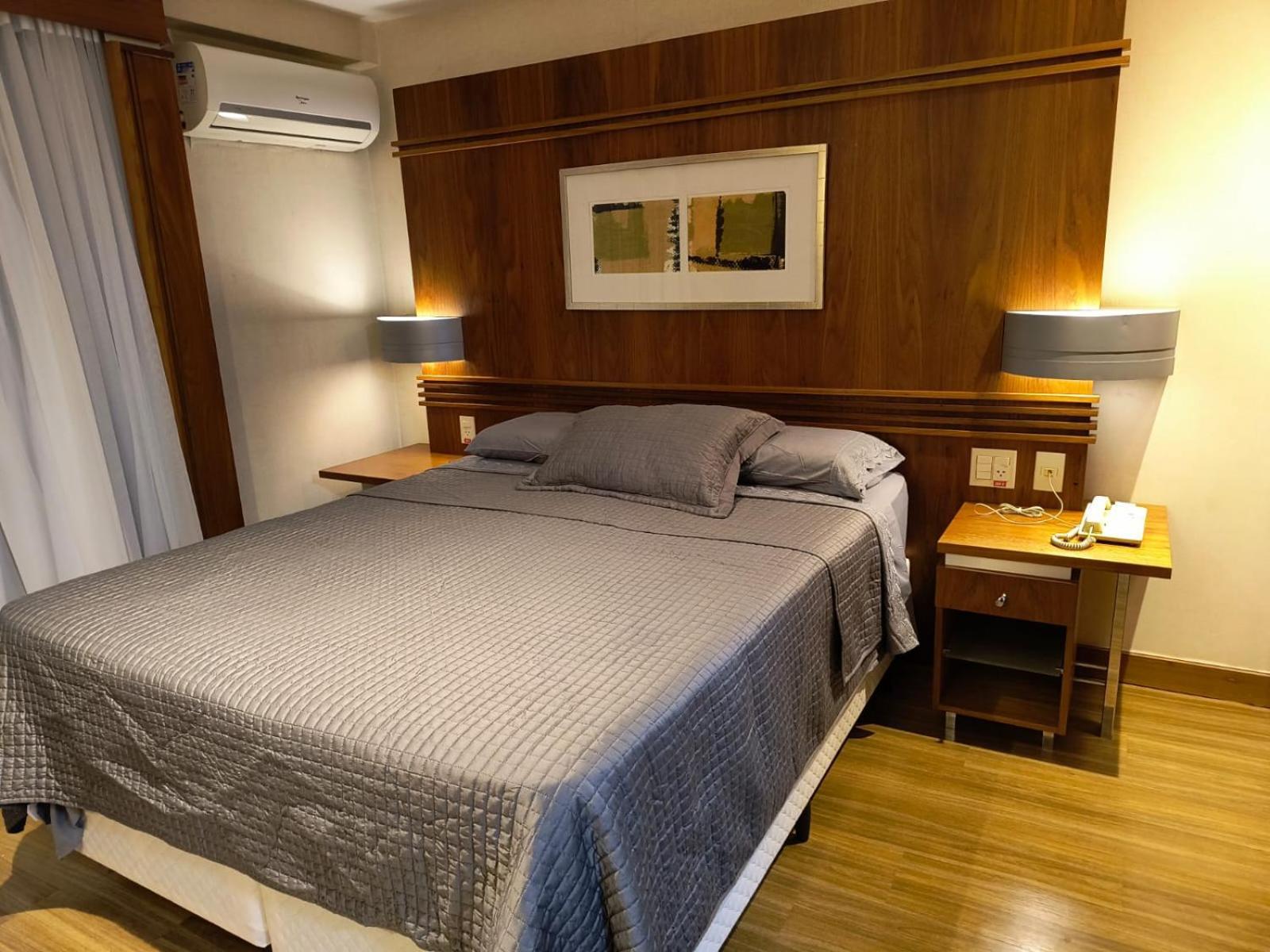 Grand Mercure Flat Particular Com Varanda, Garagem E Wi-fi Hotel 4*