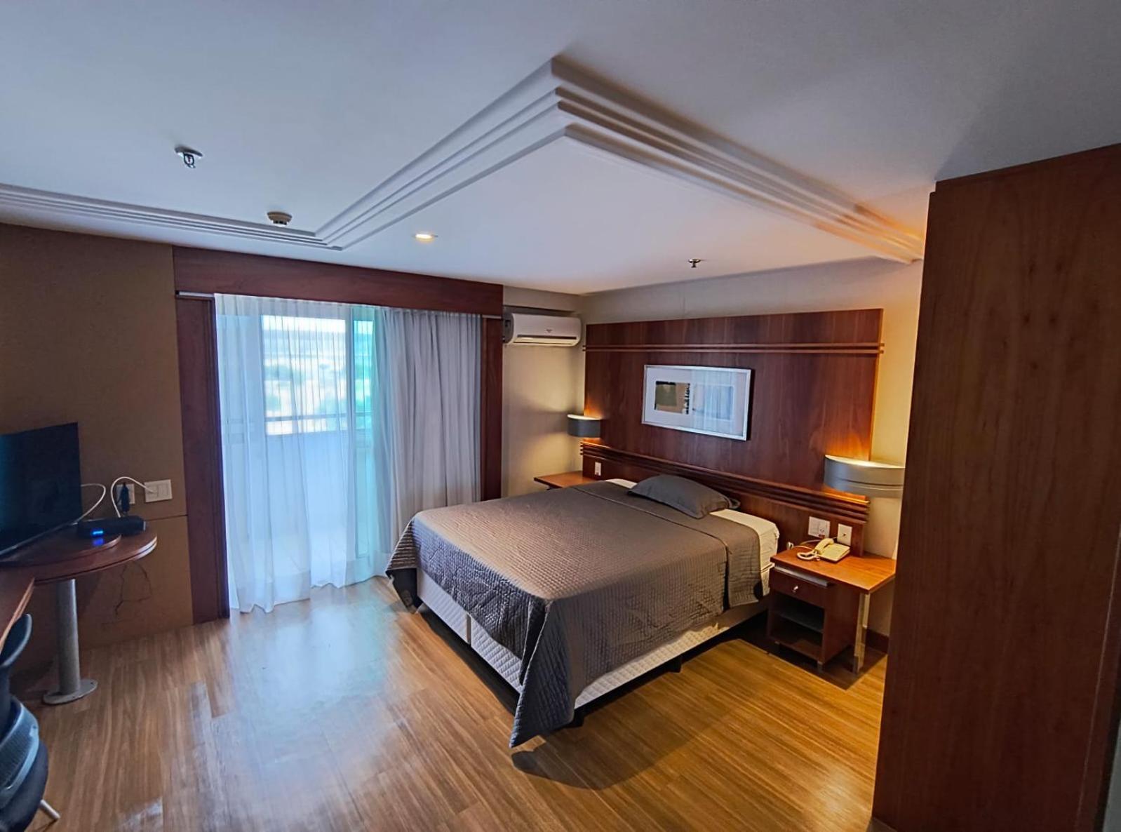 Hotel Grand Mercure Flat Particular Com Varanda, Garagem E Wi-fi Brasilia